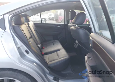 2015 Subaru Legacy 2.5I Limited z USA, uszkodzony, nr VIN 4S3BNAJ61F3010904